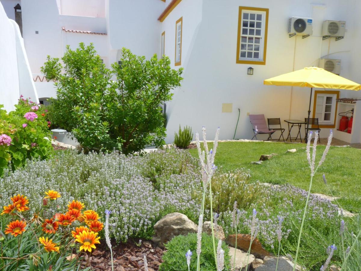 Pateo Dos Oliveira - Casa Da Cocheira Apartment เอโวรา ภายนอก รูปภาพ