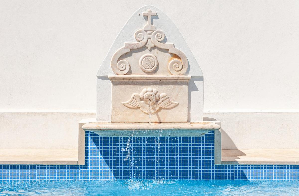 Pateo Dos Oliveira - Casa Da Cocheira Apartment เอโวรา ภายนอก รูปภาพ